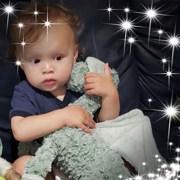 Meet your Posher, Micaela - Picture 1 of 1